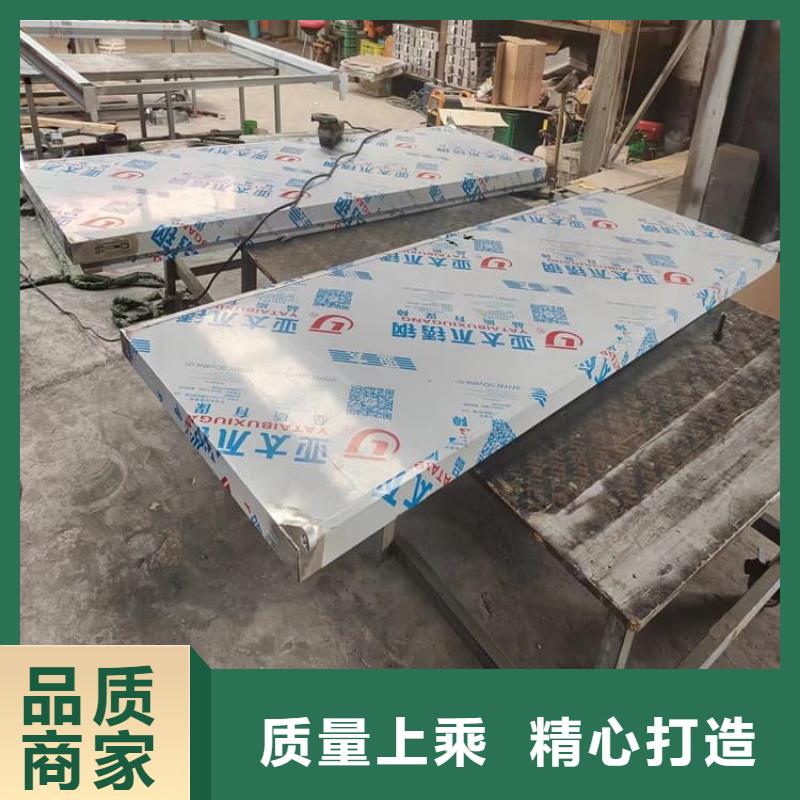 发货及时的双开铅门批发商