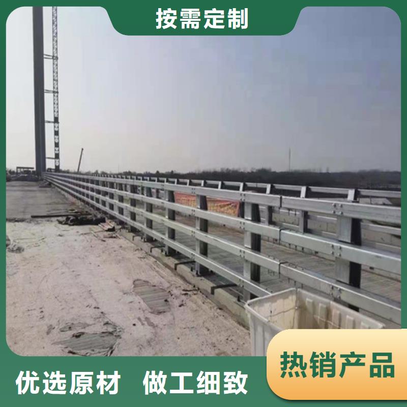 【道路桥梁防撞护栏-铸造石护栏厂家多种款式可随心选择】