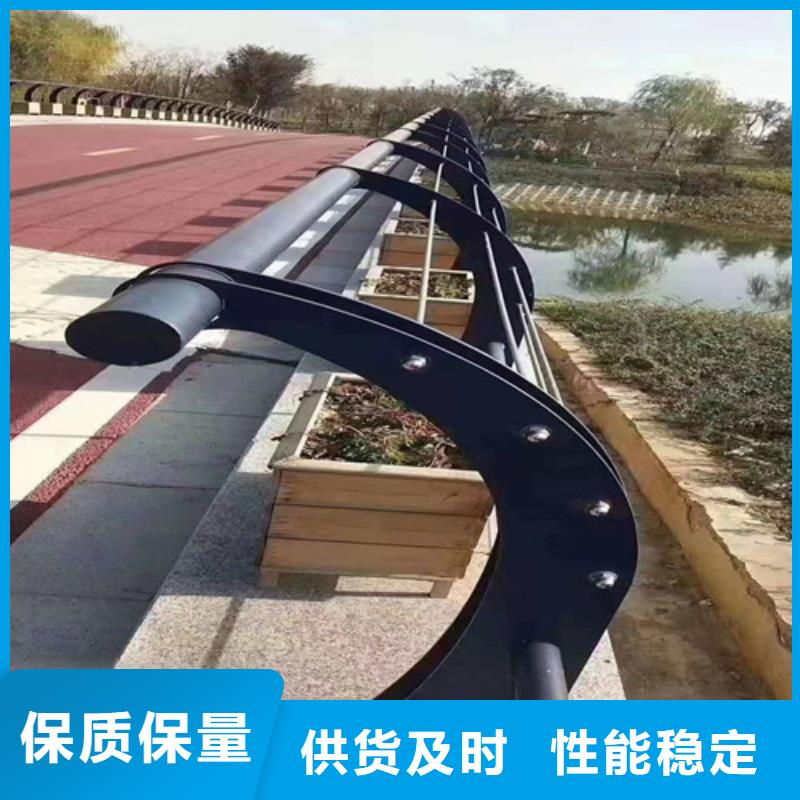 【道路桥梁防撞护栏-铸造石护栏厂家多种款式可随心选择】