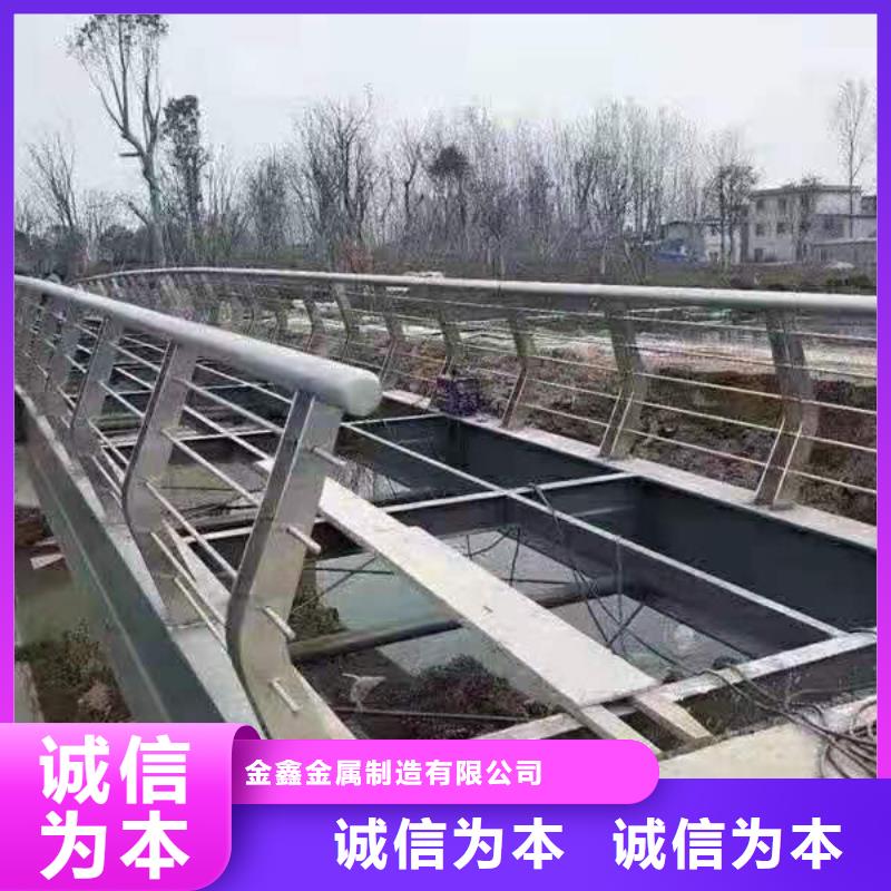 铸造石仿石护栏立柱河道景观护栏厂家快速生产