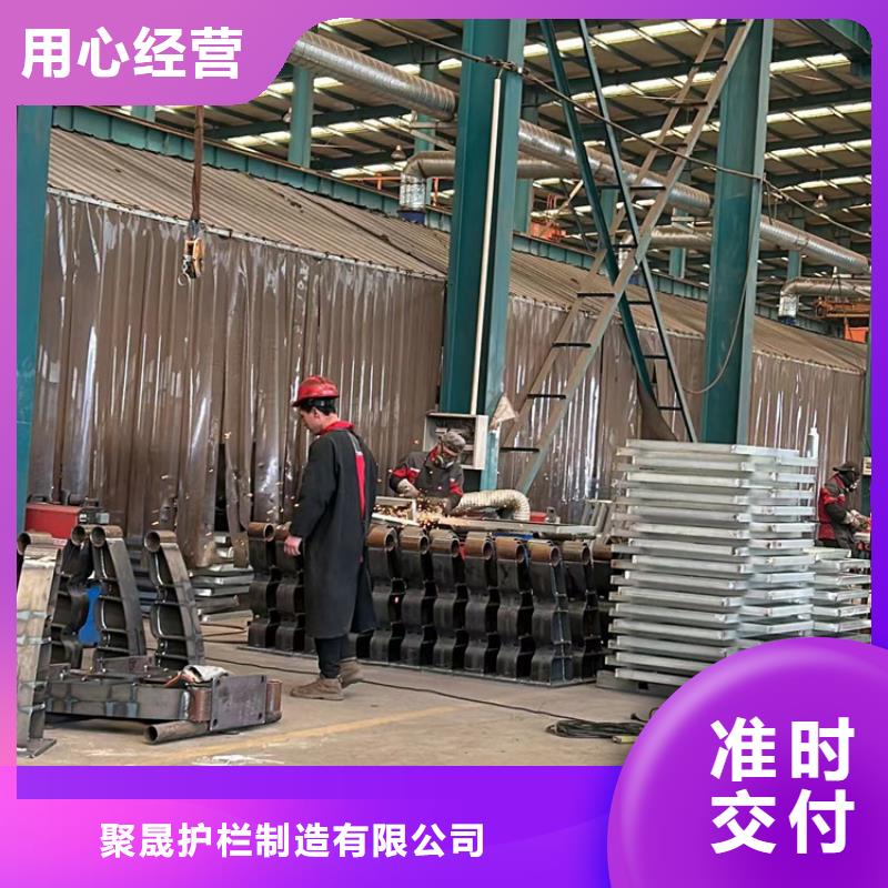 热卖灯光防撞护栏-实体厂家