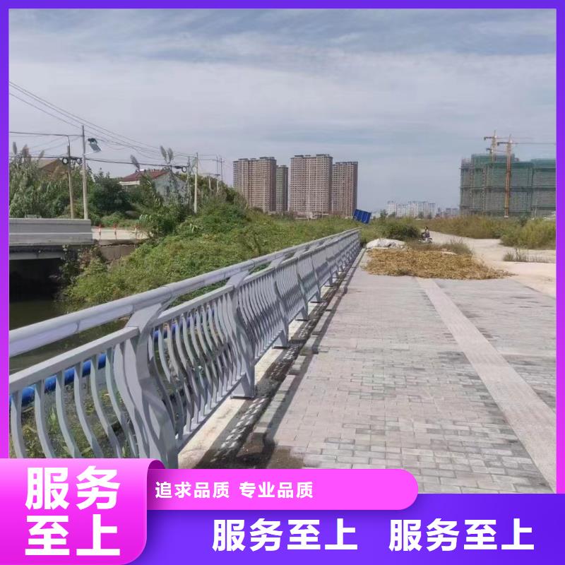 桥梁护栏立柱厂家西藏省工厂认证(鑫鲁源)10年经验