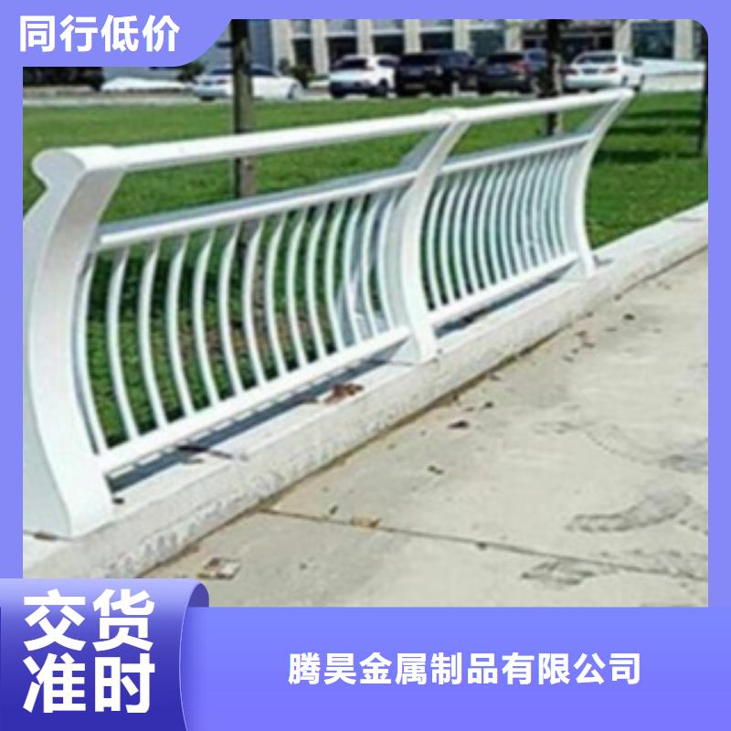 定制(腾昊)不锈钢复合管护栏2 桥梁防撞立柱大厂家实力看得见